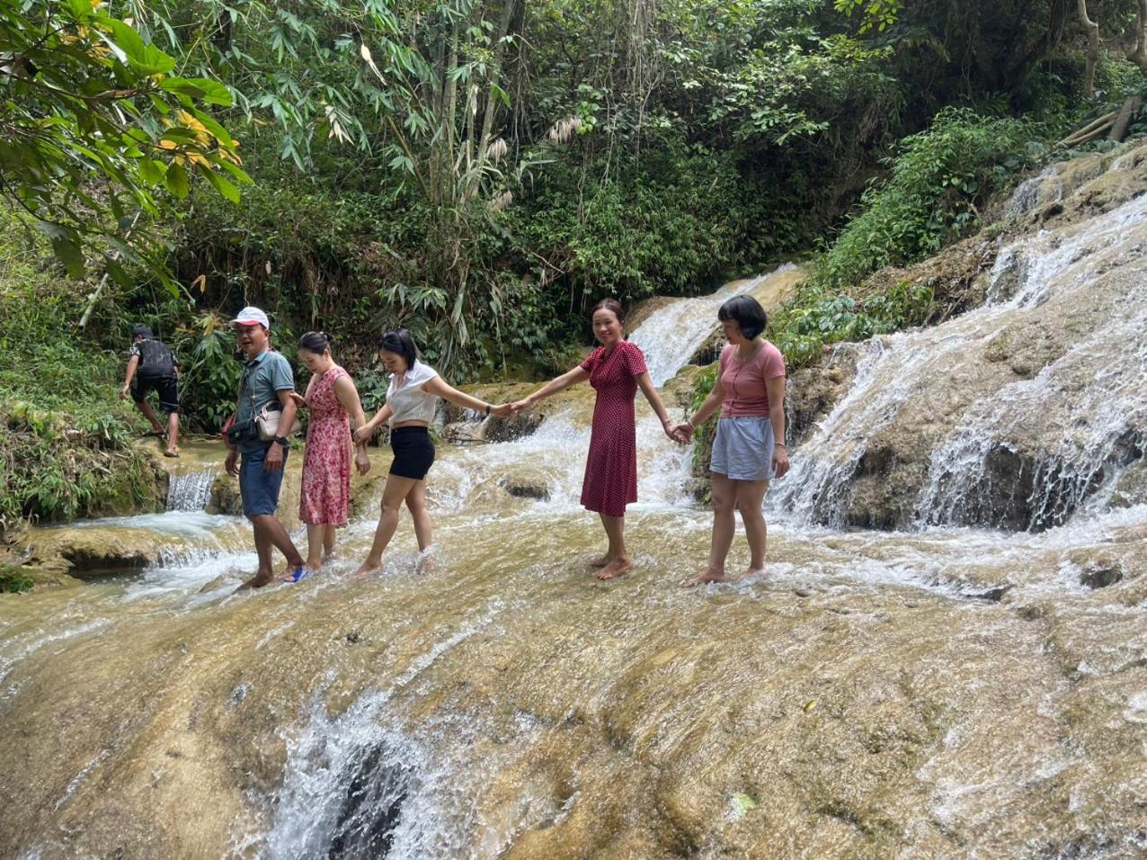 Pu Luong Sala Homestay Huong Ba Thuoc 外观 照片