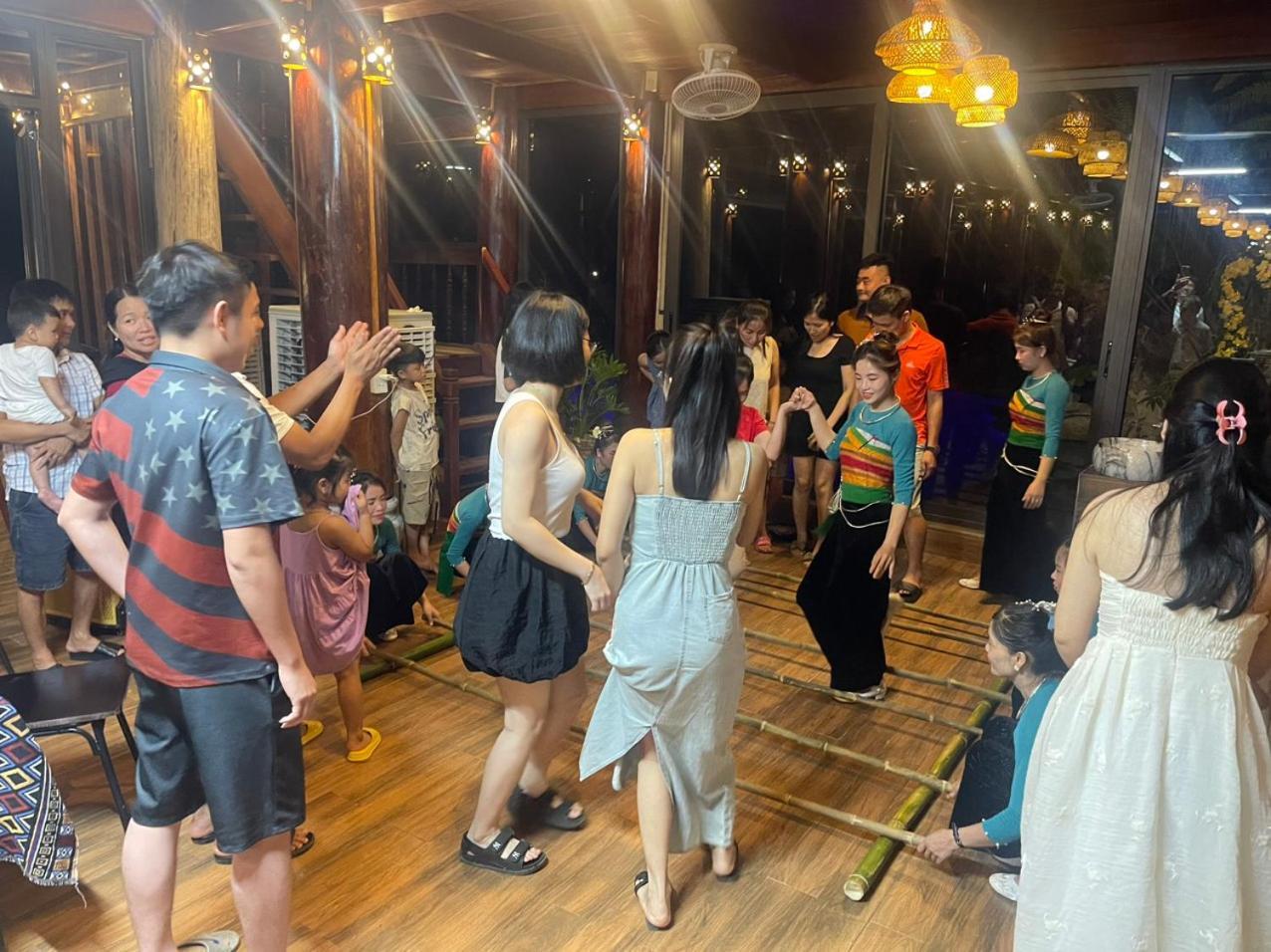 Pu Luong Sala Homestay Huong Ba Thuoc 外观 照片