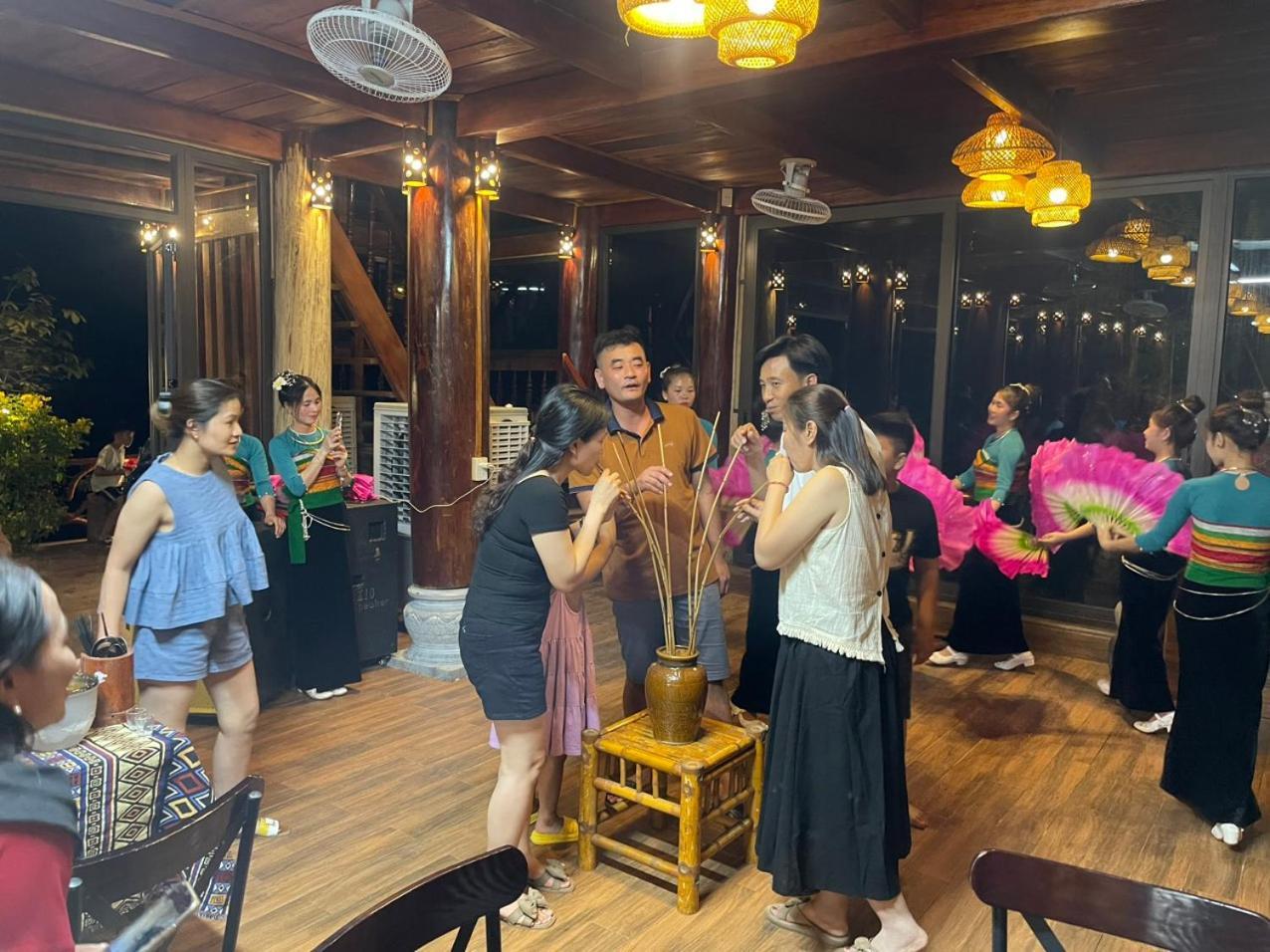 Pu Luong Sala Homestay Huong Ba Thuoc 外观 照片