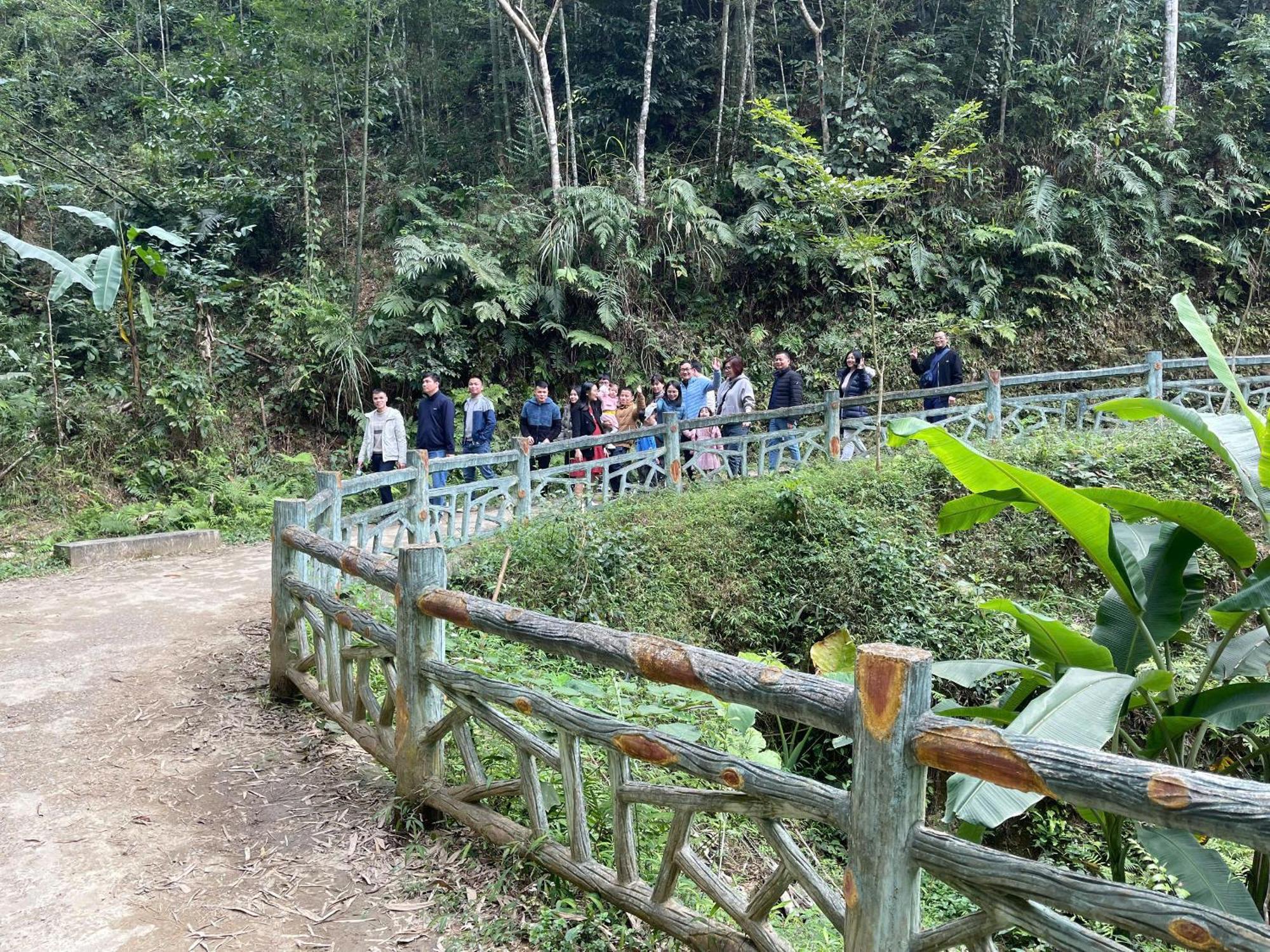 Pu Luong Sala Homestay Huong Ba Thuoc 外观 照片