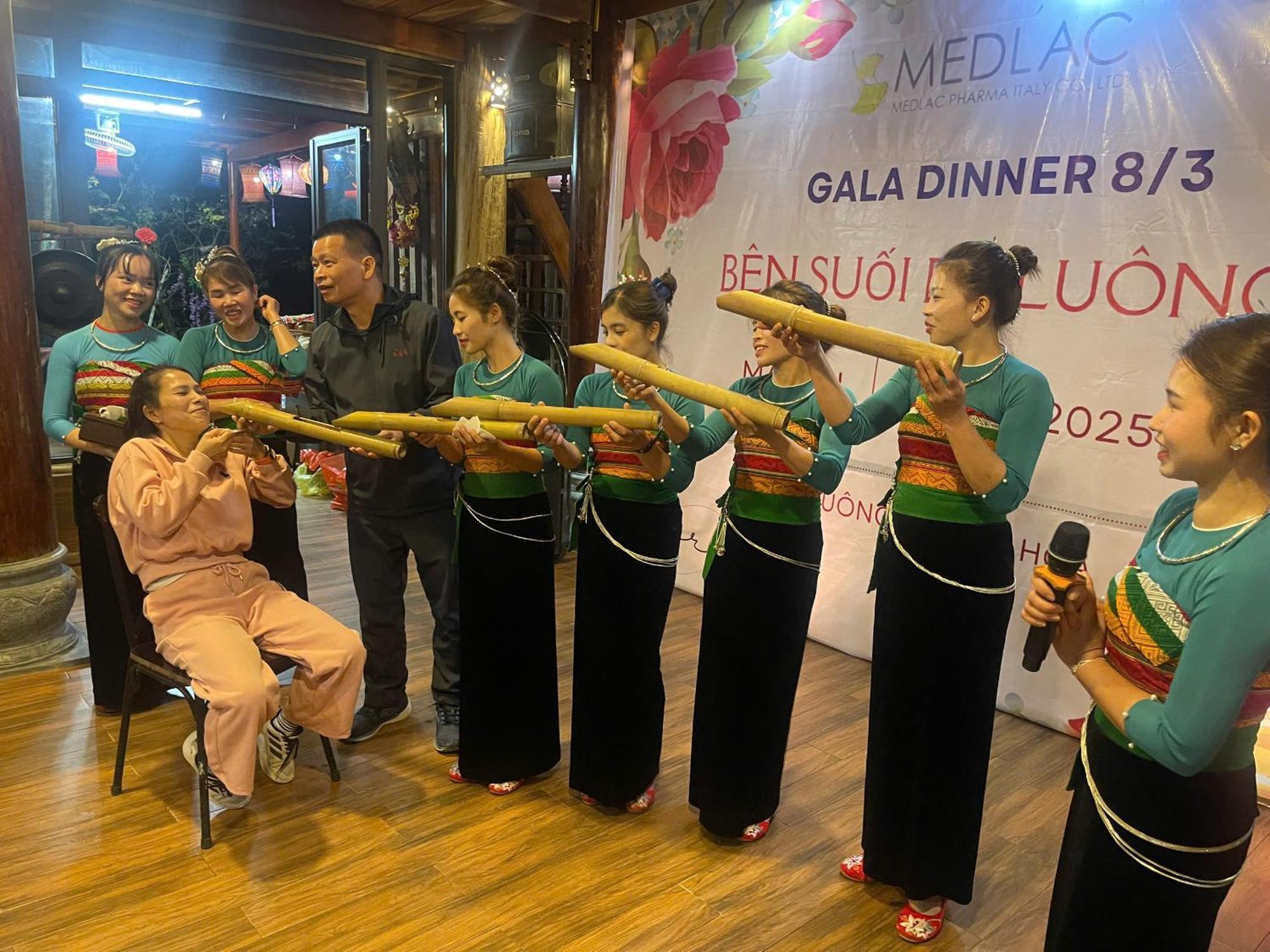 Pu Luong Sala Homestay Huong Ba Thuoc 外观 照片